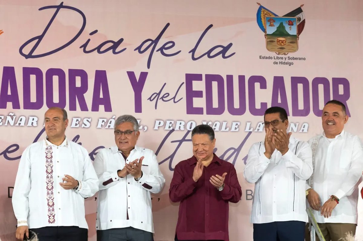 #UnoSomosTodos
#TodosSomosUno
Avanzan negociaciones del Pliego Nacional de Demandas 2024 del #SNTE, adelantó su Srio. Gral., Mtro. Alfonso Cepeda Salas, al celebrar a 5 mil 307 educadoras y educadores de #Hidalgo, junto al gobernador <a href="/juliomenchaca_/">Julio Menchaca</a>.
<a href="/SnteNacional/">SNTE Nacional</a> <a href="/Vigencia3Const/">Vigencia3oConst</a>