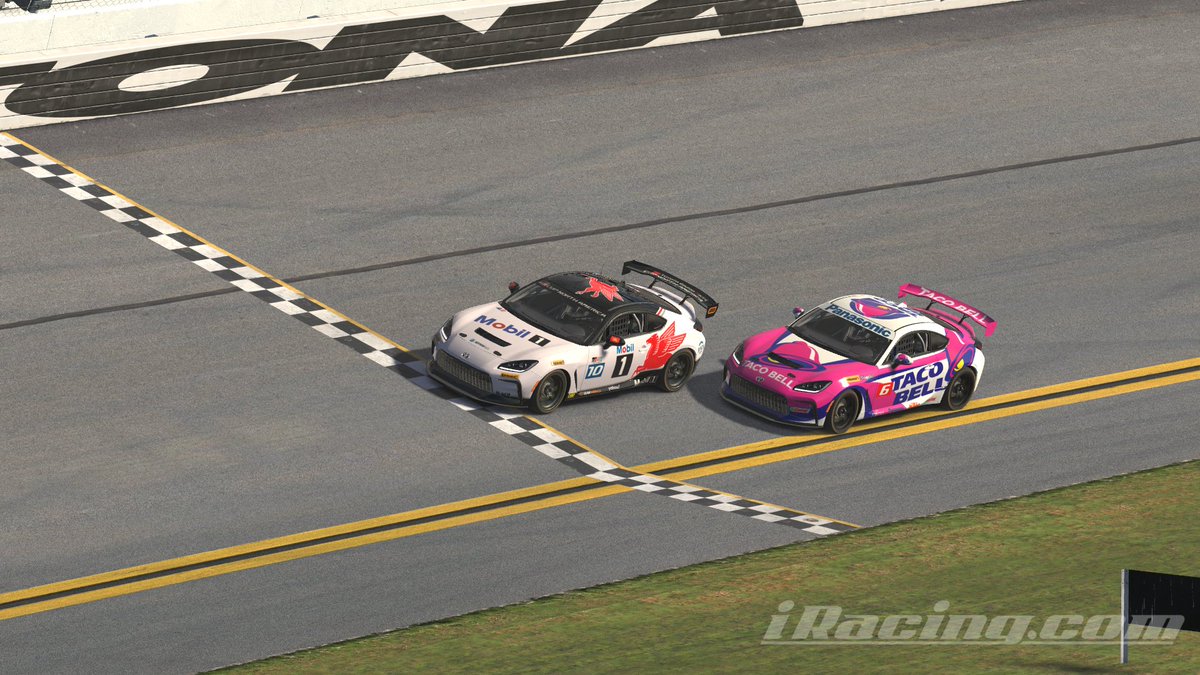 First iRacing Road Win