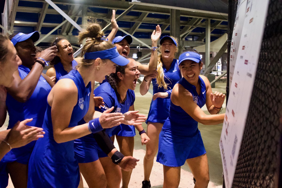 .@SLU_Billikens is headed to the #A10WTEN semifinals!

The Bills defeat Dayton, 4-0 and will take on the winner of UMass/URI tomorrow at 5:30 pm