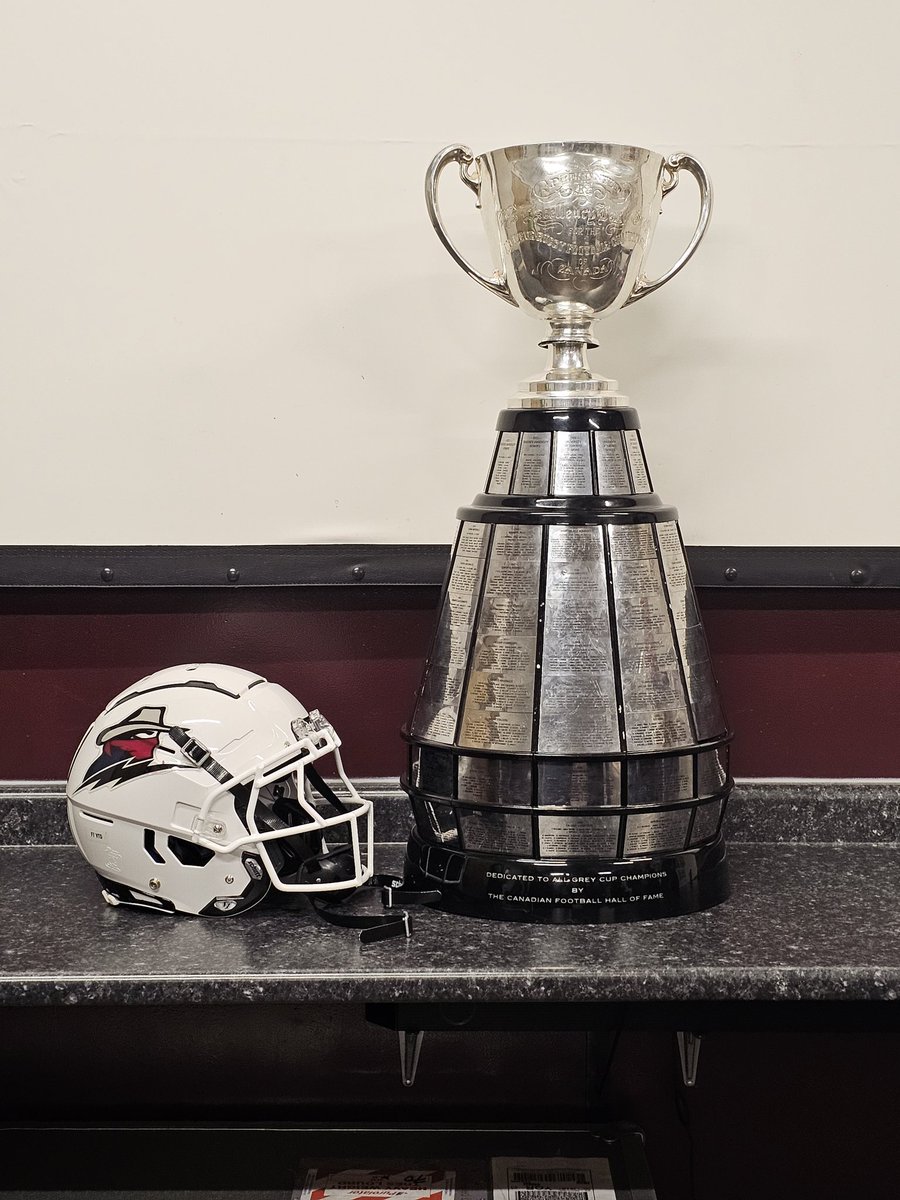 reginathunder's tweet image. Never know who is going to show up at a Thunder meeting

Thanks @dmajackson for bringing your new friend by