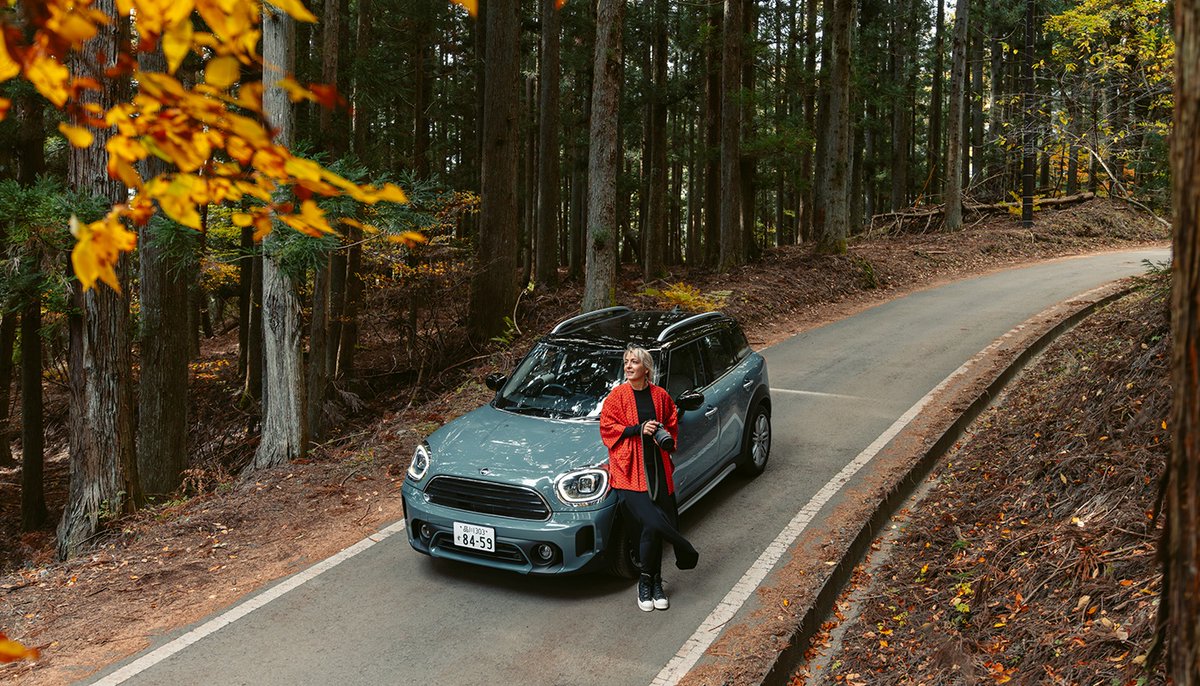 📍: Japan 🇯🇵 Katarina and Uros took a dream trip through Japan. With a MINI Countryman and a free week in your diary, where in the world would you go? 👇 📸 IG/ katarina_mandarina 📸 IG/ urosvisekruna