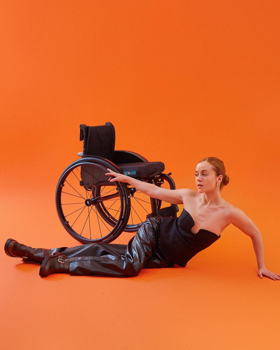 PermobilGlobal's tweet photo. 🍊 “The state of art NOIR 2.0” by Kuxtal DME, Andrea Zuckermann and Progeo Wheelchairs.
#Permobil #InnovatingForIndividuals #Progeo #Noir https://t.co/RcGOpVpVoo