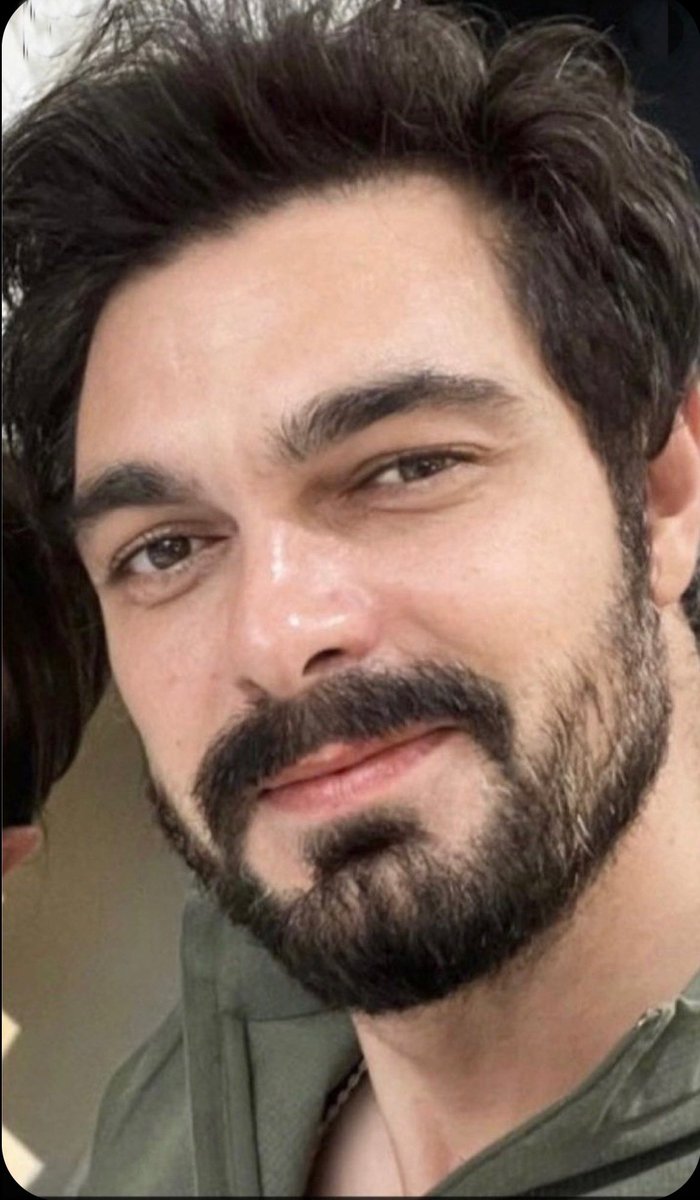 I vote #HalilİbrahimCeyhan from Turkey to the Most Handsome Face of 2024 #100faces2024 @tccandler #tccandler