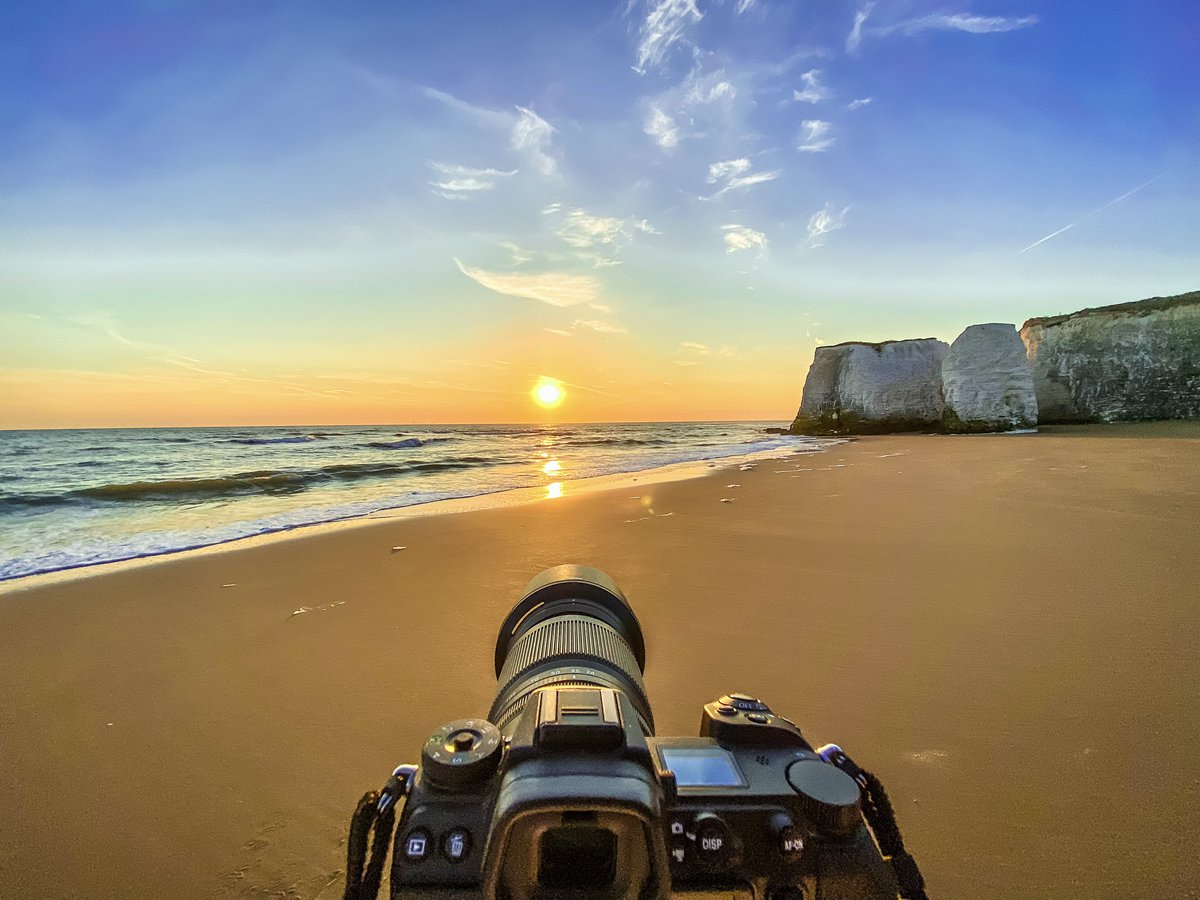 Happy Friday from Botany Bay @itvmeridian @PhilippaDrewITV @HollyJGreen @itvweather @SallyWeather @manalilukha @alexberesfordTV @BeckyMantin_ @ChrisPage90 @WeatherAisling @coastmag @CommunityAd @StormHour @bbcweather @BBCWthrWatchers @nazaneentv @kentlife @VisitKent