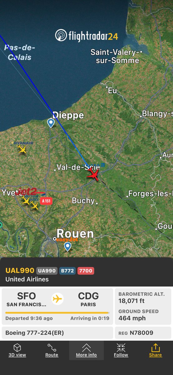 Flight UA990 from San Francisco to Paris
fr24.com/UAL990/34eefa26 #Squawk7700