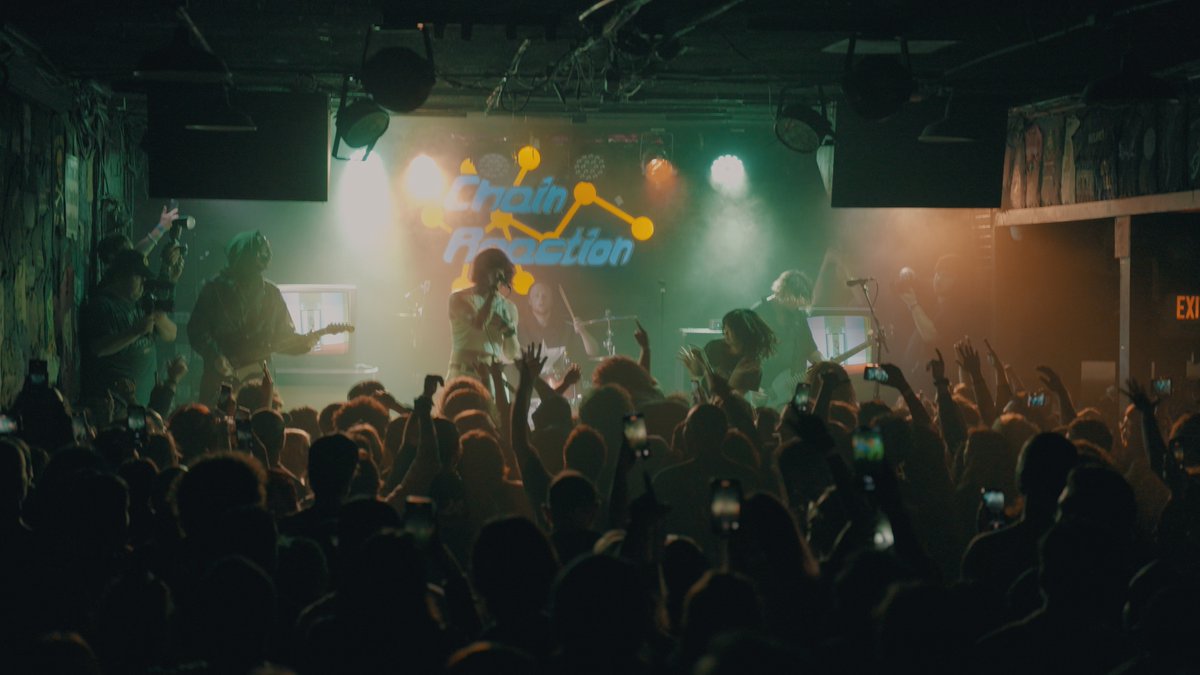 Was invited to come film @staticdress tonight at a sold out Chain Reaction. What a time. Look for the full 45+ minute video next week hopefully