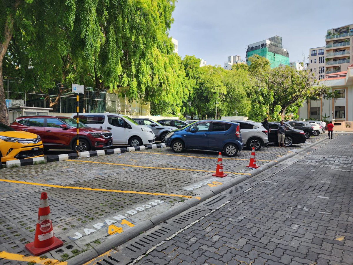 Designating parking zones for Embassies in Male’.
