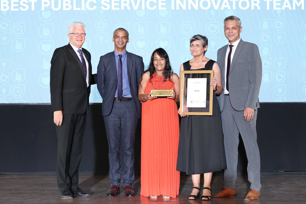 Congratulations to our incredible Rapid School Build team for winning gold in the category “Best Public Service Innovator (Team/Project)” at the Premier’s Service Excellence Awards! We thank them for their tireless work to expand access to education in the Western Cape.