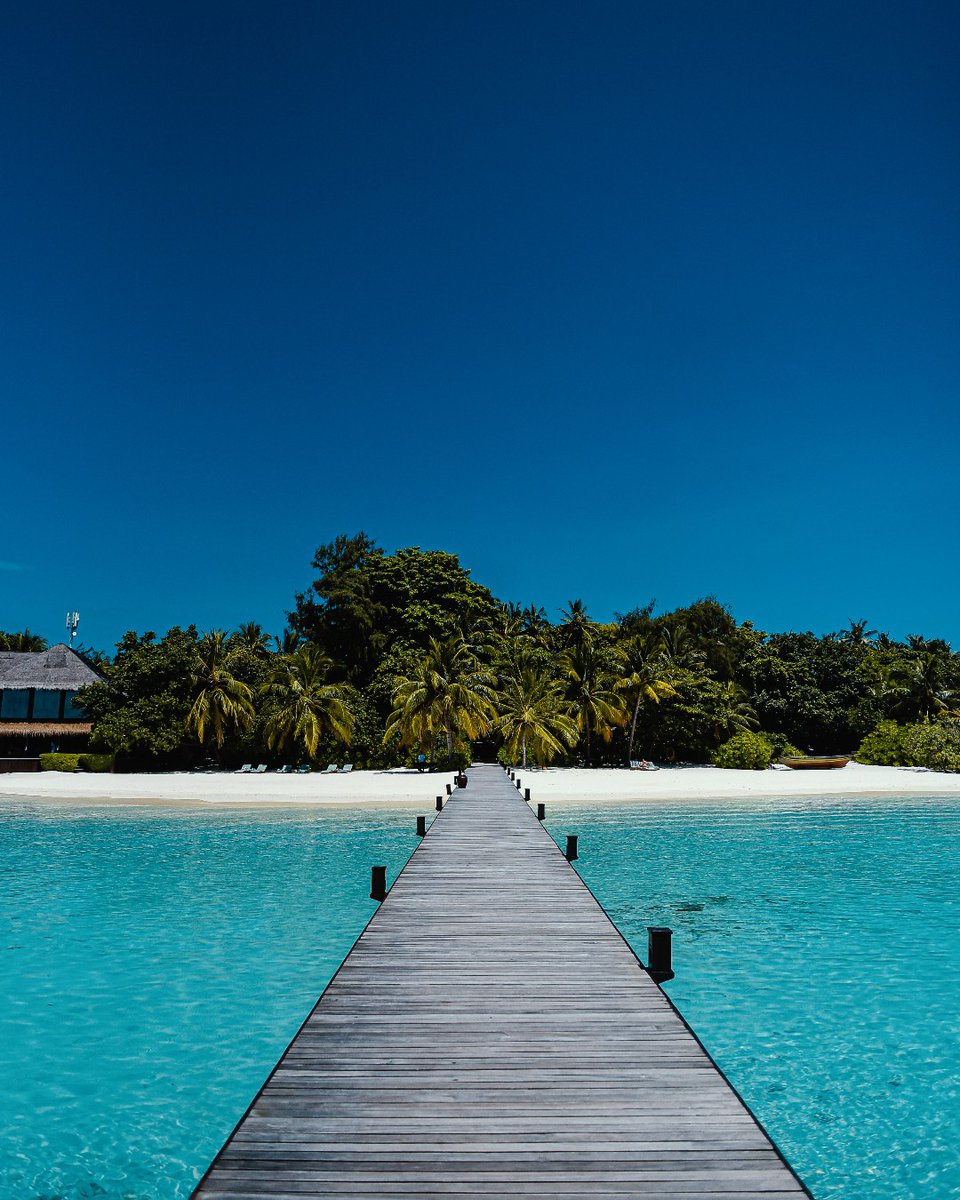 CocoCollection's tweet image. Paradise Awaits! 💙 

#cococollection #cocomoments #cococollectionmaldives #cocohiddengem #cocoecoluxury #islandelegancebycoco #maldivesstylesbycoco #cocoboduhithi