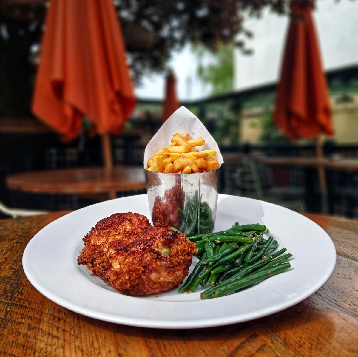 The Maynard Arms tweet media