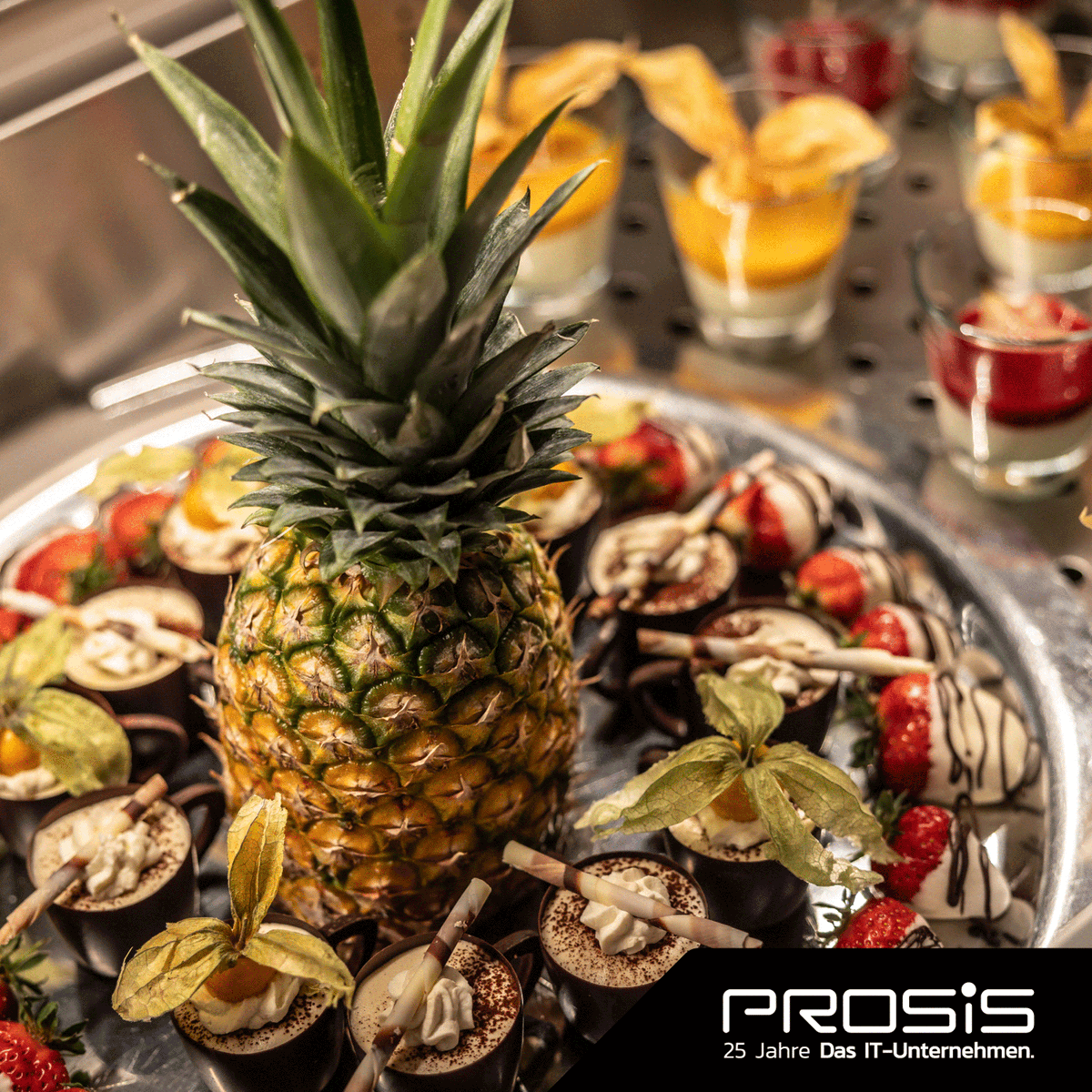 25 Jahre PROSIS - Jubiläumsfeier 

Mit einem hervorragenden Grillbuffet, kurzweiligen Mitarbeiter-Spielen, prachtvollem Nachtischbuffet, angeregtem Austausch und ausgelassener Stimmung haben wir eine rundum gelungene Party gefeiert, an die wir uns noch lange erinnern.