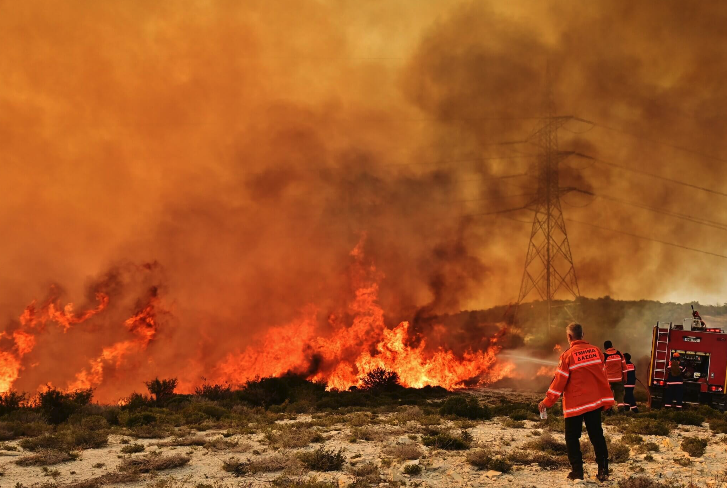 Climate change fuels severe forest fires! Cyprus battles rising risks with a robust three-pillar approach: Prevention, Preparedness, and Suppression. Petros Petrou and Kostakis Papageorgiou touch on the challenges of prolonged heatwaves and limited rain. iawfonline.org/article/overvi…