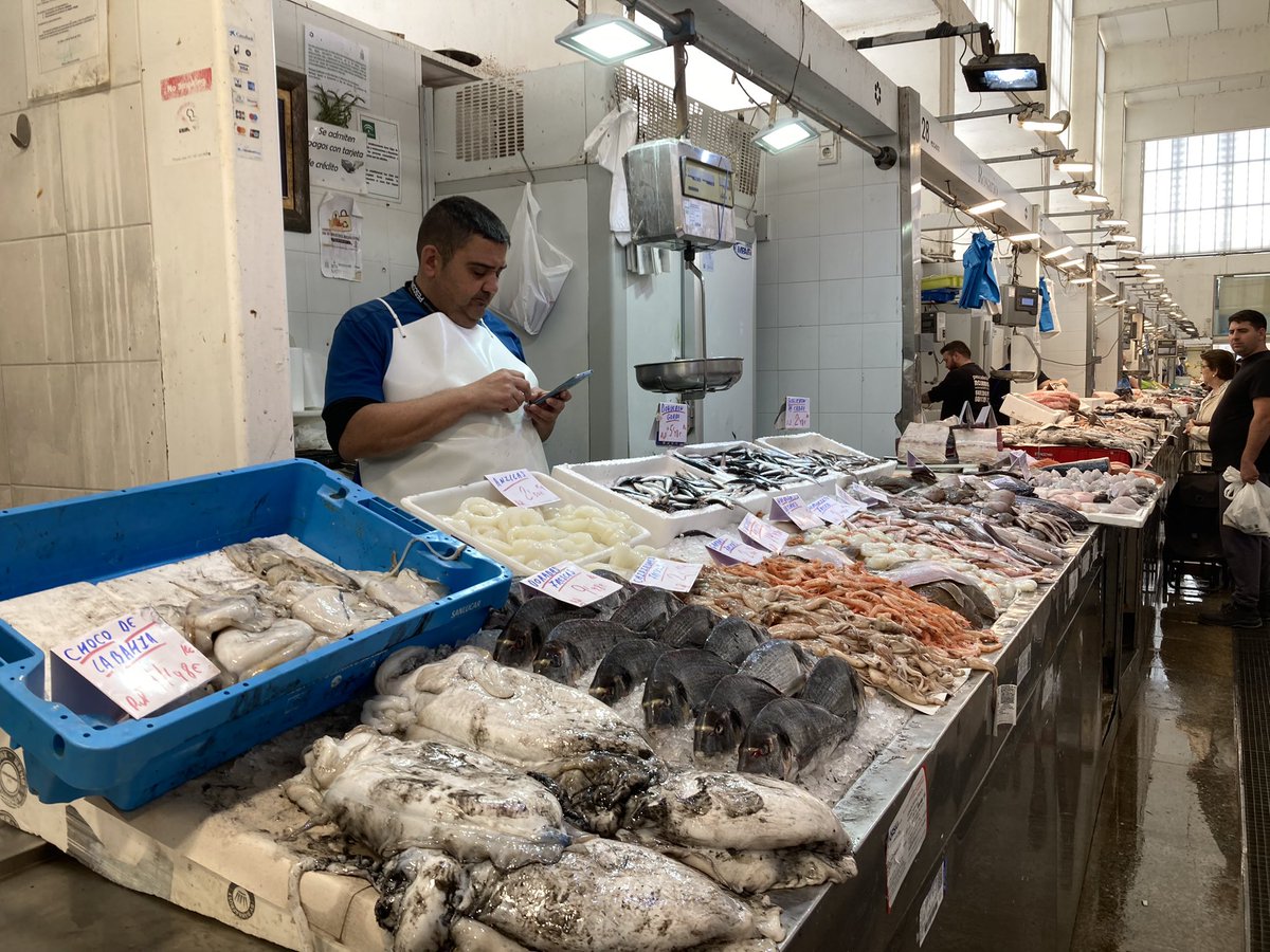 Cadiz fish market. Where is my kitchen when I need it!