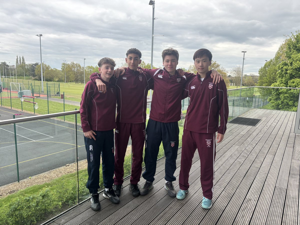 A great day for the boys' 1st team in the tennis cup. They made a very sharp start and were 3-0 up at the half way stage. 

However, momentum shifted and The Chase were always going to respond strongly. (1/2)

#BromsSport #BromsTennis #SchoolSport