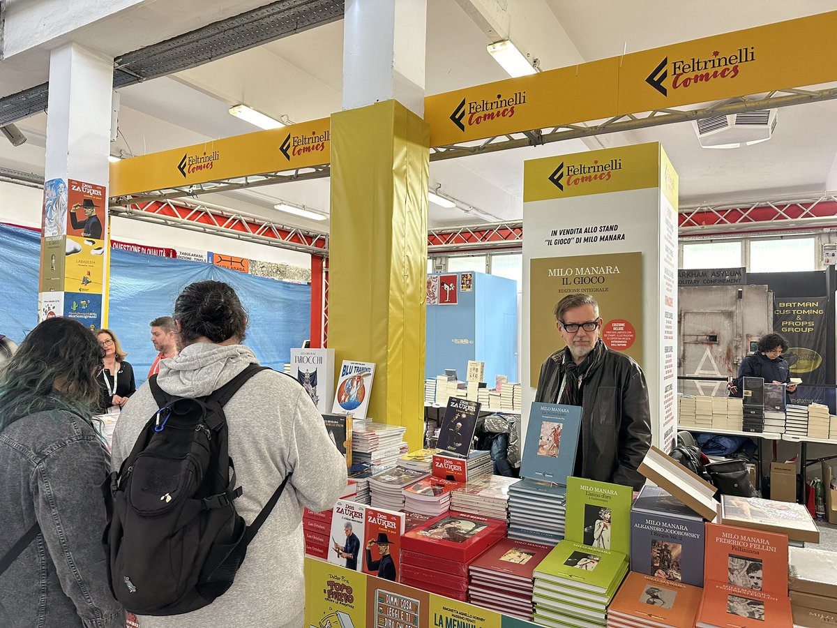feltrinellied's tweet photo. Giorno 2 mode on: padiglione 2, Stand AE01 #FeltrinelliComics @comiconitalia #Comicon #Comicon24 https://t.co/pewRgFYXPI