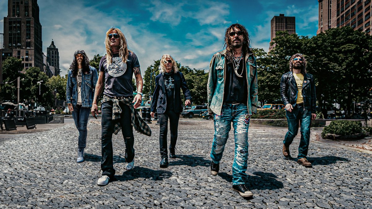 Now on sale! Hard rock band @thedeaddaisies are heading out on their ‘Light ‘Em Up’ tour to celebrate their latest album, with a date at #O2AcademyBristol on Fri 20 Sep. Grab your tickets 👉 amg-venues.com/lkiA50RnQg9 #TheDeadDaisies