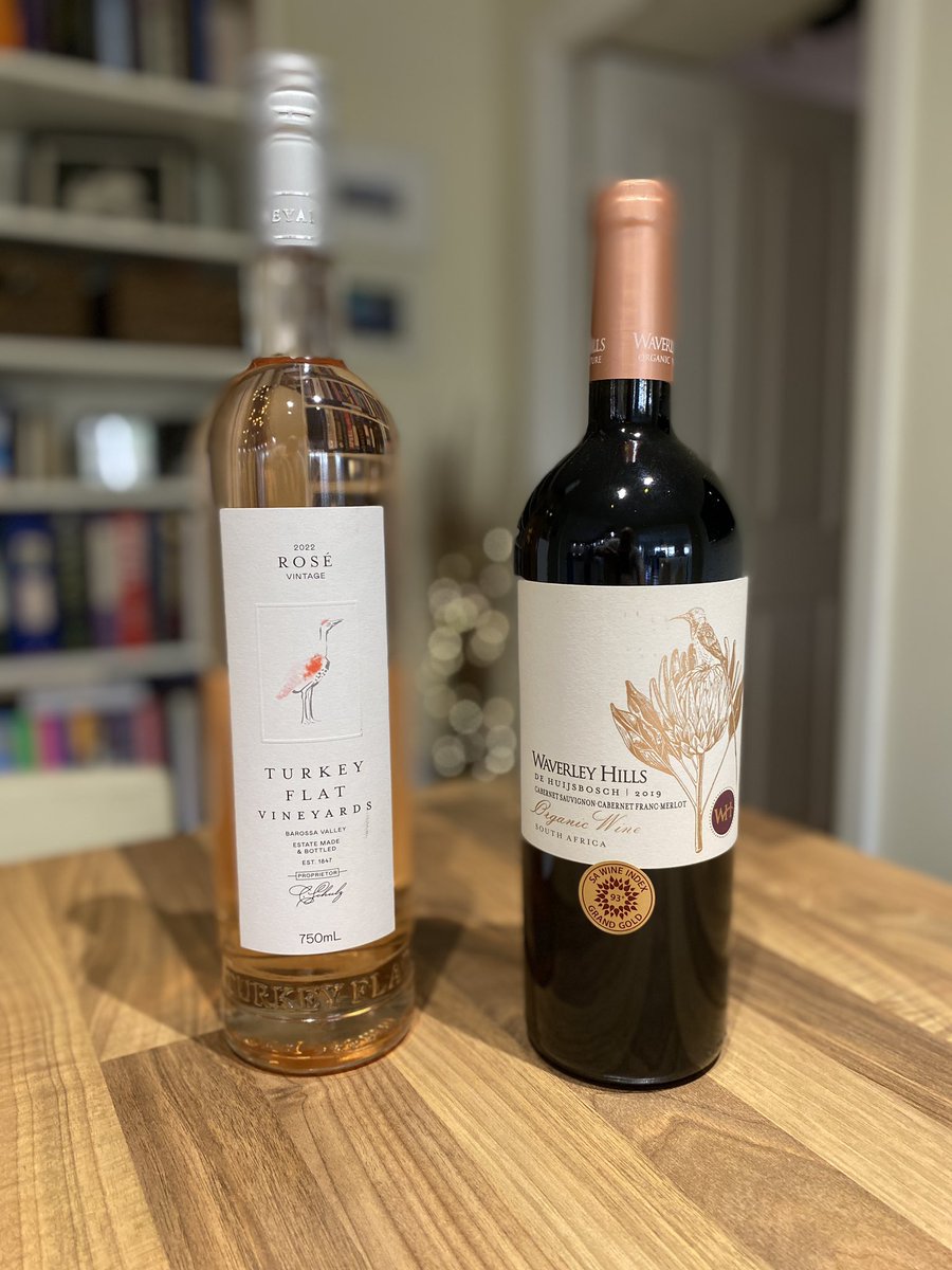 Happy Friday folks! Trying these two this weekend and the sun is shining in Glasgow! What will be in your glass? @Menstriebhoy @WINEOMAN @MoutonIsAClaret @jimofayr @wineworldnews @talkavino @CambWineBlogger @KawaiSusana @winewankers @vendemminawine @stuartjmurray #WeekendVibes