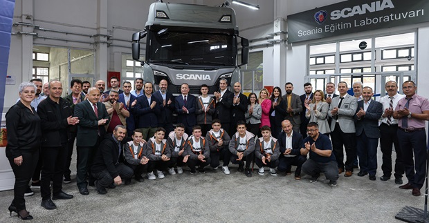 Scania Türkiye’nin ilk laboratuvarı geleceğin teknisyenlerini yetiştirecek lojistikhatti.com/haber/2024/04/… @lojistikhatti aracılığıyla @scaniaTR