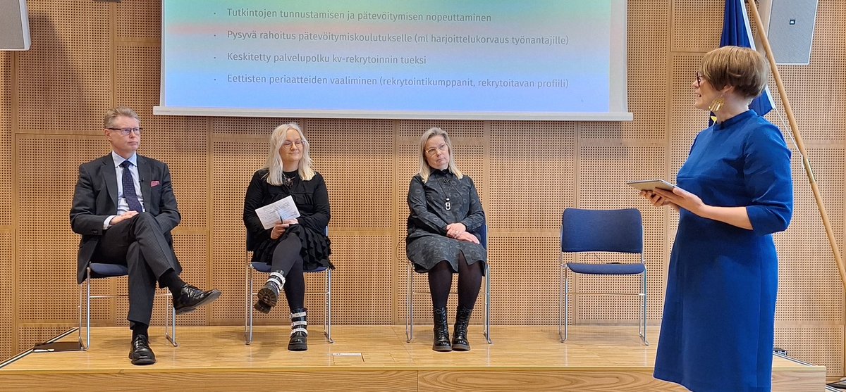 SuPerLiitto's tweet photo. Kansainvälisen edunvalvontaverkoston #FIPSU:n seminaari eettisestä rekrytoinnista on käynnissä. Tavoitteena ovat yhteiset pelisäännöt ja työmarkkinoiden oikeudenmukaisuus. Kielitaidon varmistaminen ja jatkuva kehittäminen keskeistä varsinkin hoito- ja kasvatusaloilla. https://t.co/O8lpuAytrP