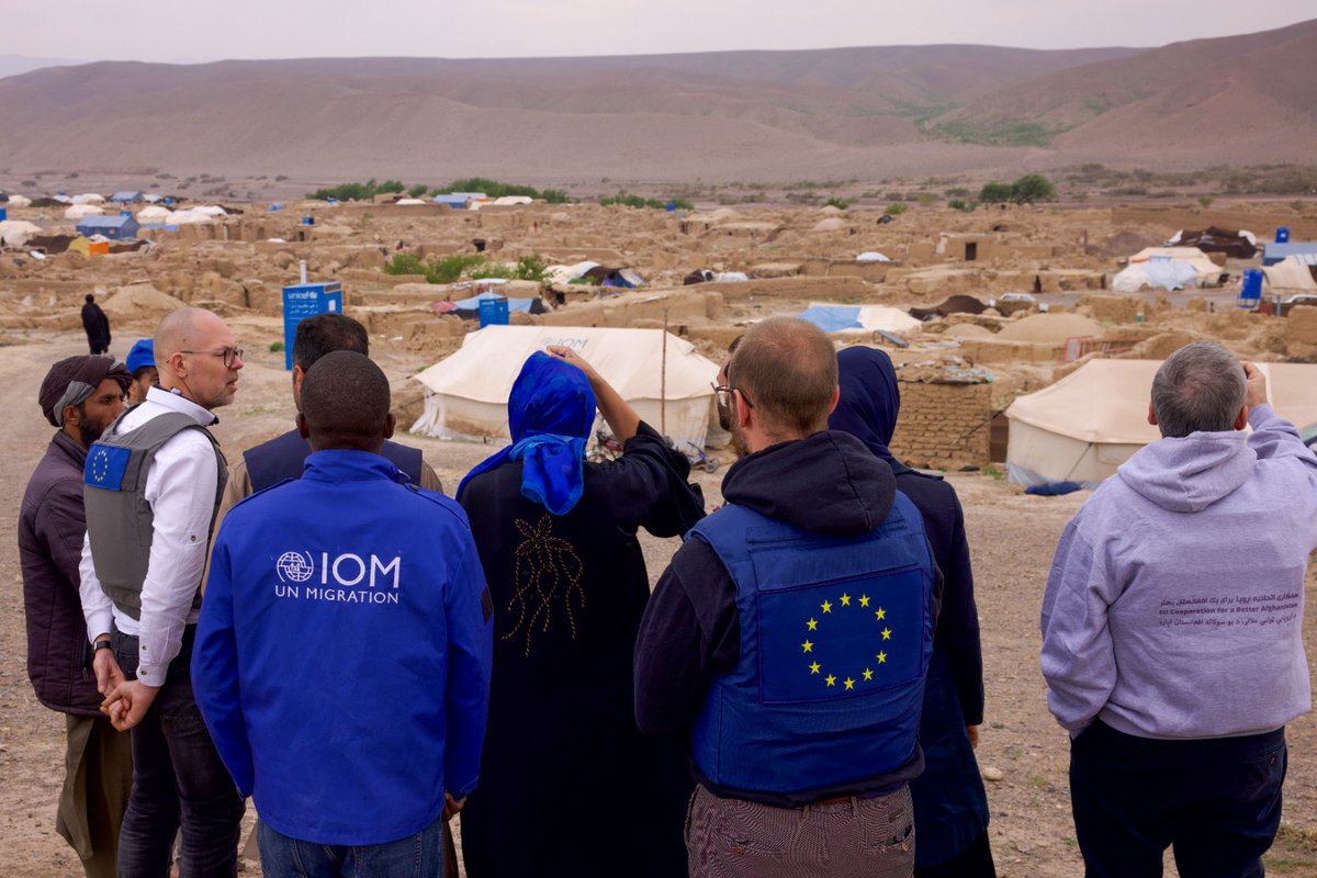 Solidarity that Afghans show to those returned is a true inspiration. In presence of @EU_Partnerships @PeterisUstubs, EU provides additional €17 mio to @IOMAfghanistan to ensure access to essential services, protection for returnees&host communities. 🔗europa.eu/!6yRCmP