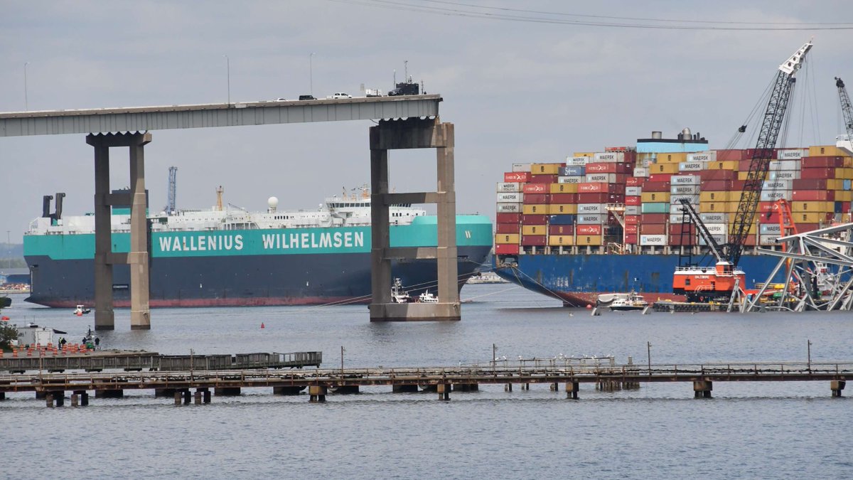 After over a month since the Baltimore bridge collapse, the first commercial vessels have started to move out of the Port of Baltimore via newly opened 35-feet channel.

@USACEBaltimore @portofbalt #WorldCargoNews #baltimorebridge tinyurl.com/yrkjnw32