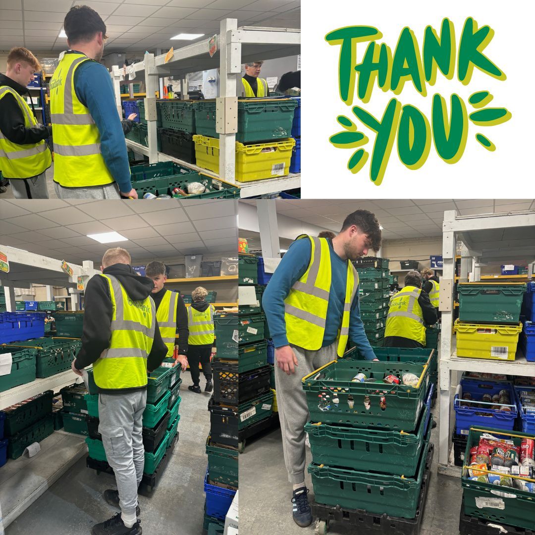 BarnsFoodbank's tweet photo. Fantastic to see some more students from Barnsley FC Community Trust yesterday! Our superstar volunteer Clive was on hand to help them out and show them the ropes! https://t.co/Z9214Yni9b