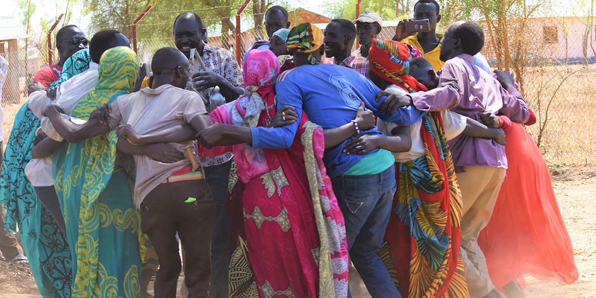 JesuitasGlobal's tweet photo. 1 año después de que Sudán se sumiera en una emergencia humanitaria tras el estallido de combates entre las Fuerzas Armadas de Sudán y las Fuerzas de Apoyo Rápido, el JRS y varias organizaciones cristianas han publicado una declaración sobre la situación.

https://t.co/Ena2tEfdFb https://t.co/v72WVoHKVu