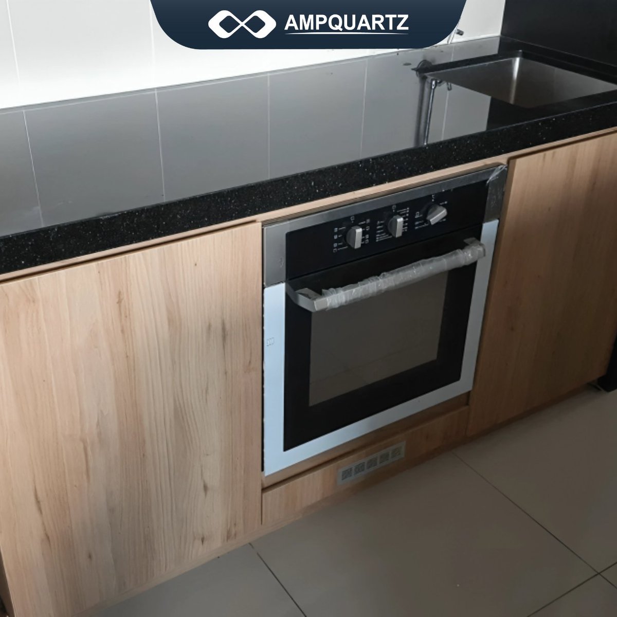 Get inspired by our past project, '𝐰𝐨𝐨𝐝𝐞𝐧 𝐥𝐨𝐨𝐤' kitchen cabinet with combination of beautifully dark countertops. Get 𝟎% 𝐈𝐧𝐬𝐭𝐚𝐥𝐦𝐞𝐧𝐭 𝐏𝐥𝐚𝐧 when you shop with us!
​
📞 𝐂𝐨𝐧𝐭𝐚𝐜𝐭 𝐮𝐬 𝐧𝐨𝐰!
go.wa.link/ampquartz
​
#ampquartz #johor #kitchencabinet