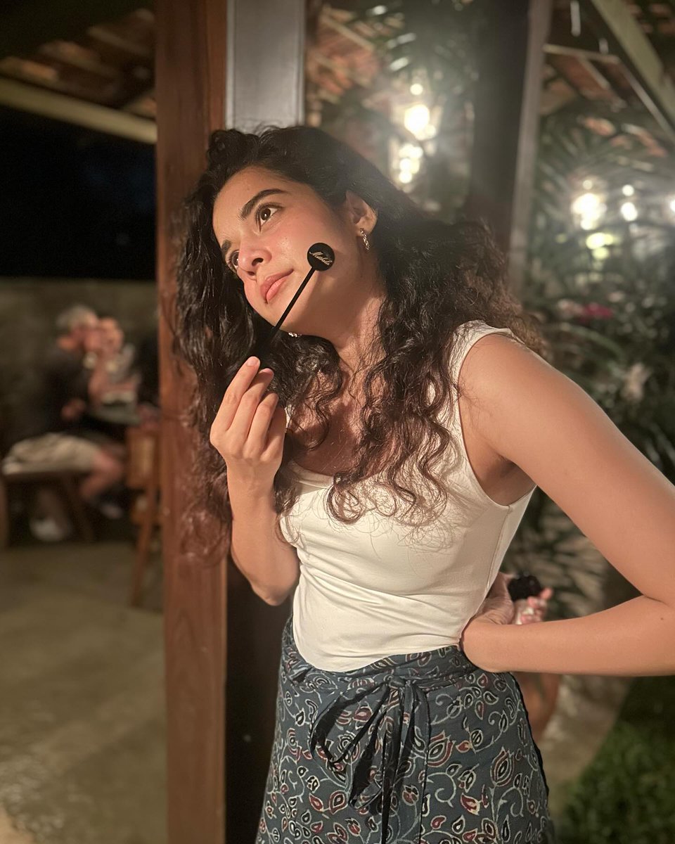 #MithilaPalkar