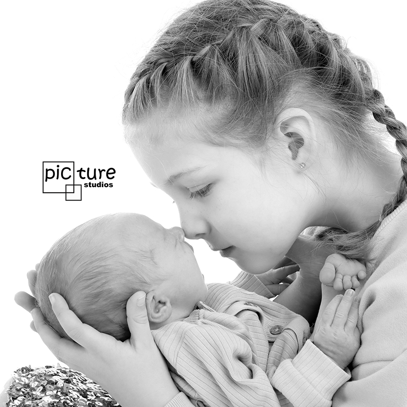 From beginning to end, you're my very best friend🥰
.
.
.
.
.
.
#picturestudios #picturestudioslowestoft #photography #photographers #suffolkphotographer #maternityphotography #newbornphotography #family #children #familyphotography