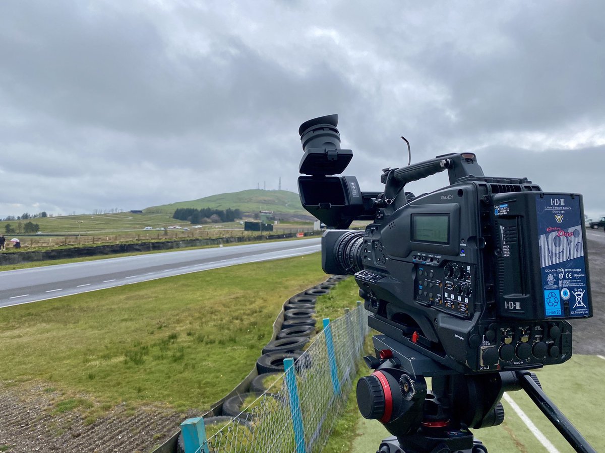 MallardP's tweet photo. Some behind the scenes of our official filming at Knockhill for @SMRC56 last weekend! https://t.co/Eiom2iYmLN