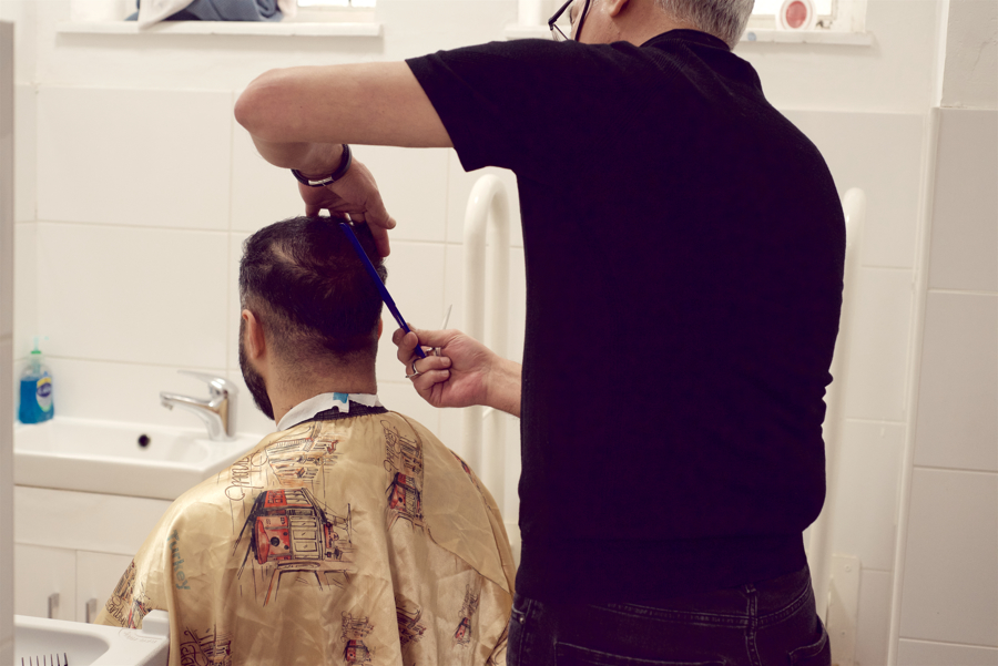 One of our community members, Tooraj, has generously volunteered to offer free haircuts during our Centre Days on Wednesdays. A fresh trim has the power to build confidence and dignity. Thank you to Tooraj for sharing his skill and spreading joy one haircut at a time! 💇🏽✂️