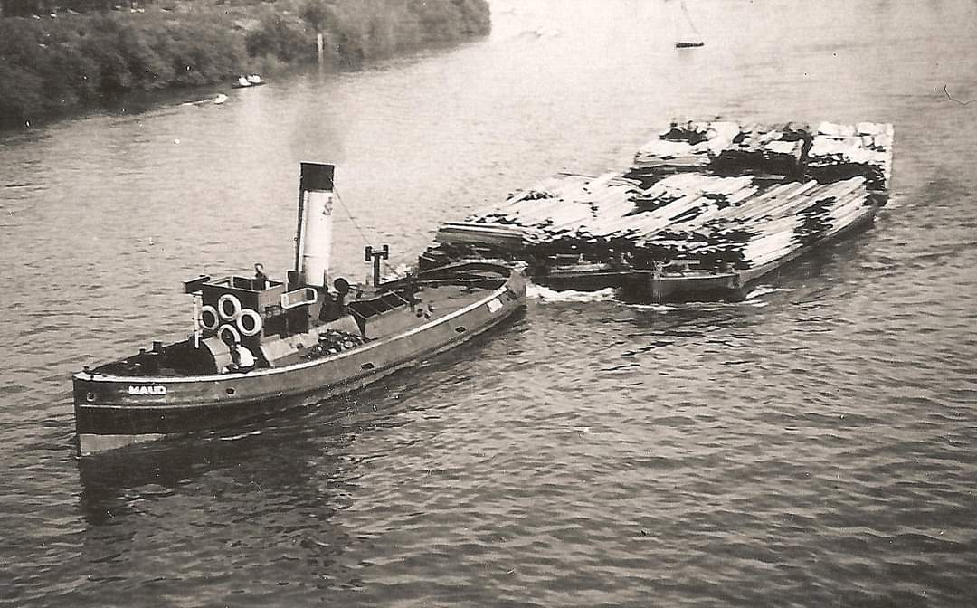 Maud approaching Chiswick Bridge 1945