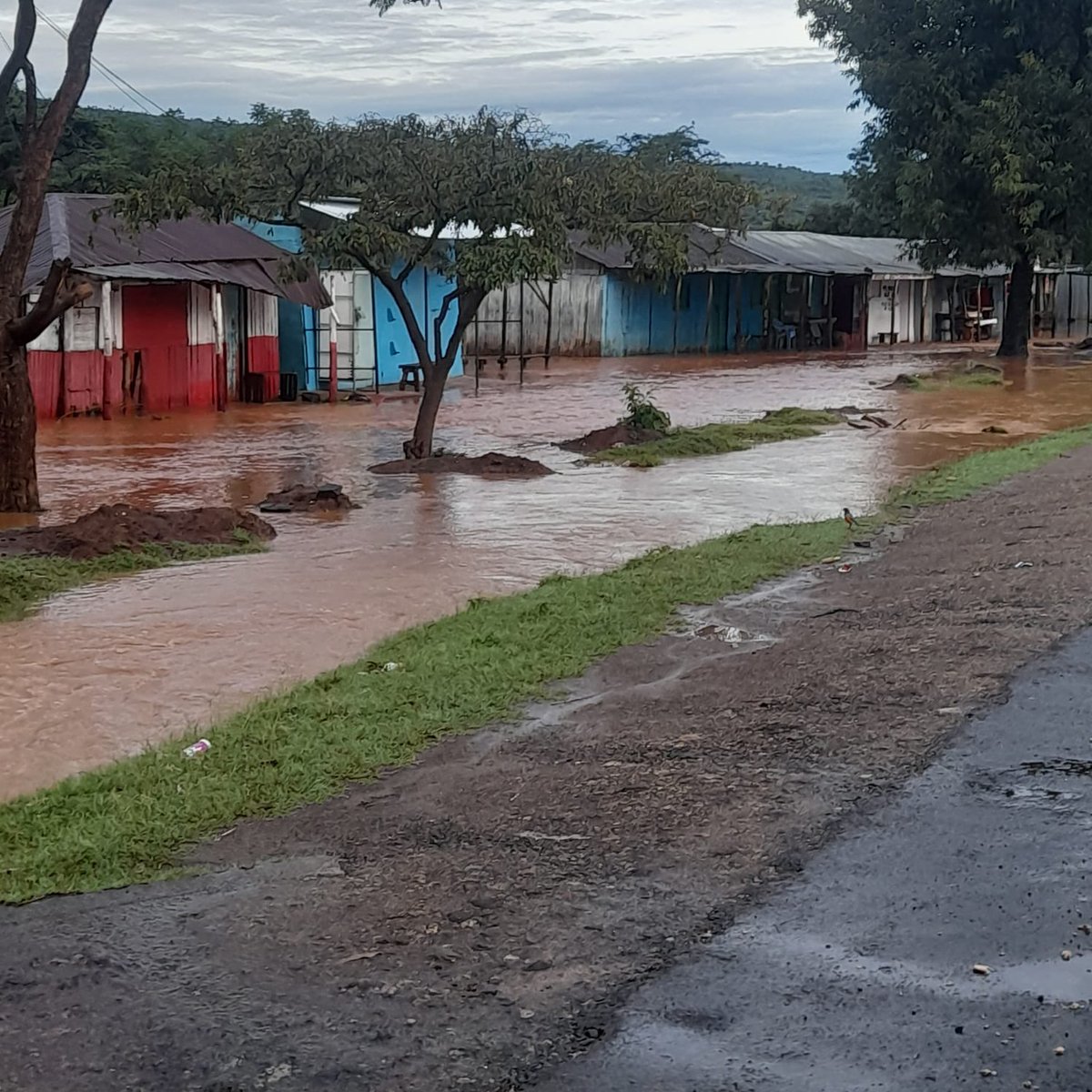Muserechi trading centre in Eldama Ravine flooded following heavy rainfall in the area.