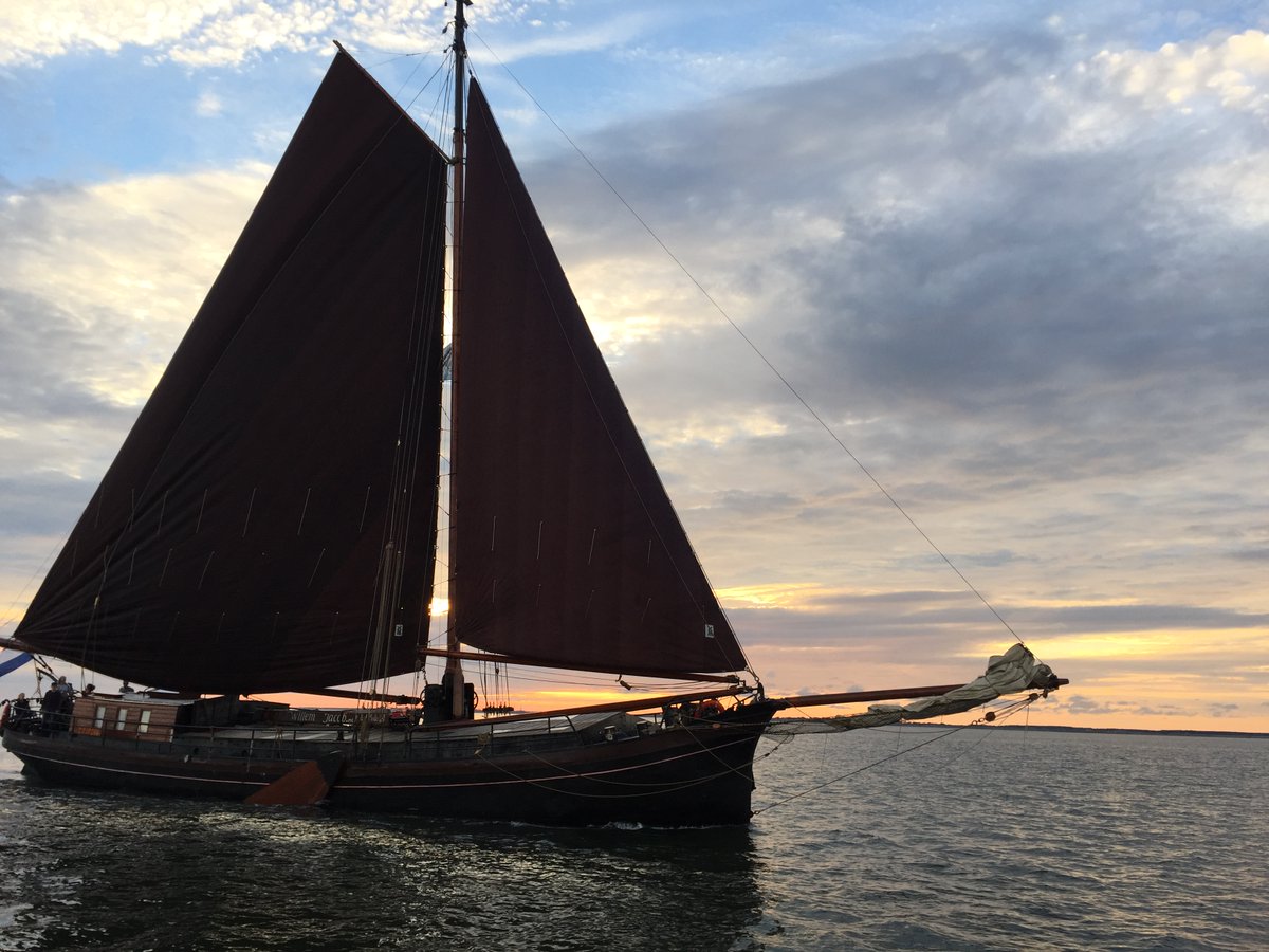 Deadline approaching for summerschool sustainable landscapes of @univgroningen @Waddenacademie @SuSoRUG Embark on the Willem Jacob, and sail with us through the socio-ecological complexities of landscapes in a world heritage area. Info: rug.nl/education/summ…