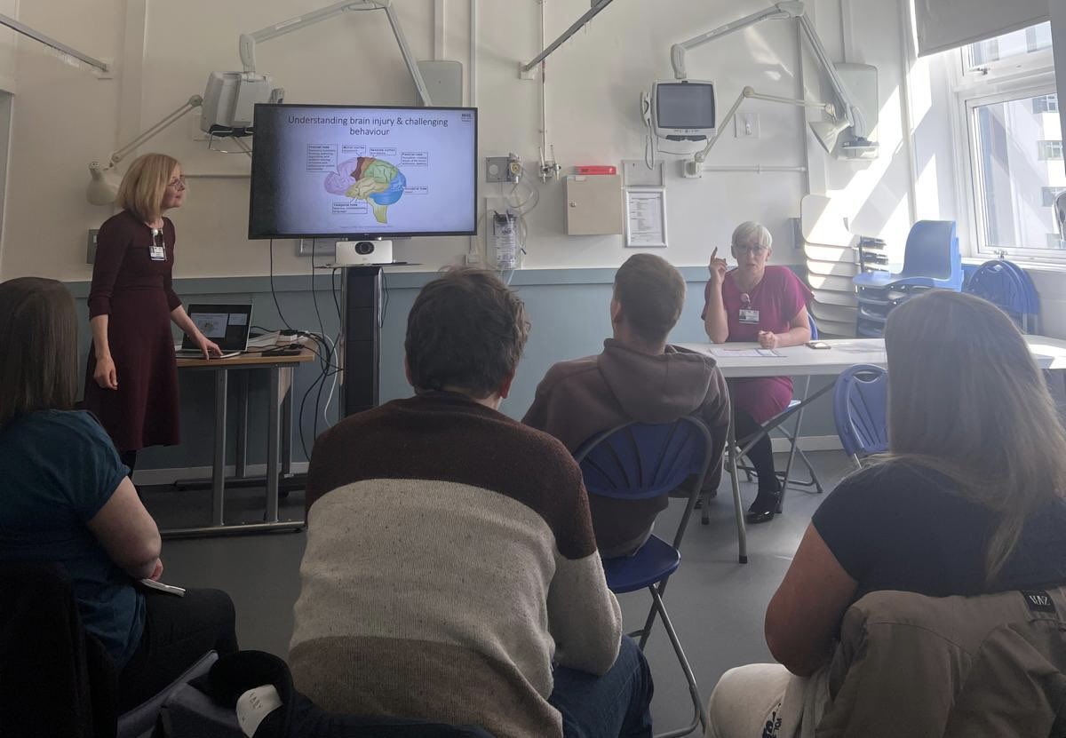 Claire McNab tweet media