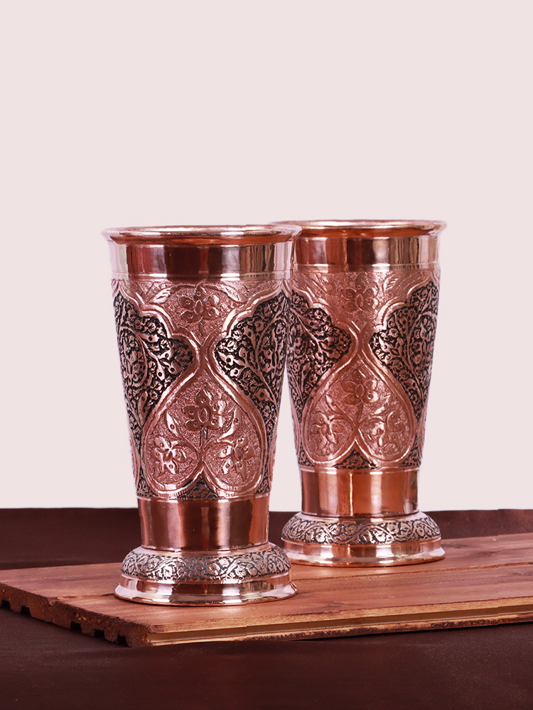 hamiast's tweet image. Handcrafted copper glass with unique engravings. Own a piece of history &amp;amp; support artisans.  link to copper glass: hamiast.com/products/kandk… #Kashmir #Copperware #Handcrafted #hamiast
