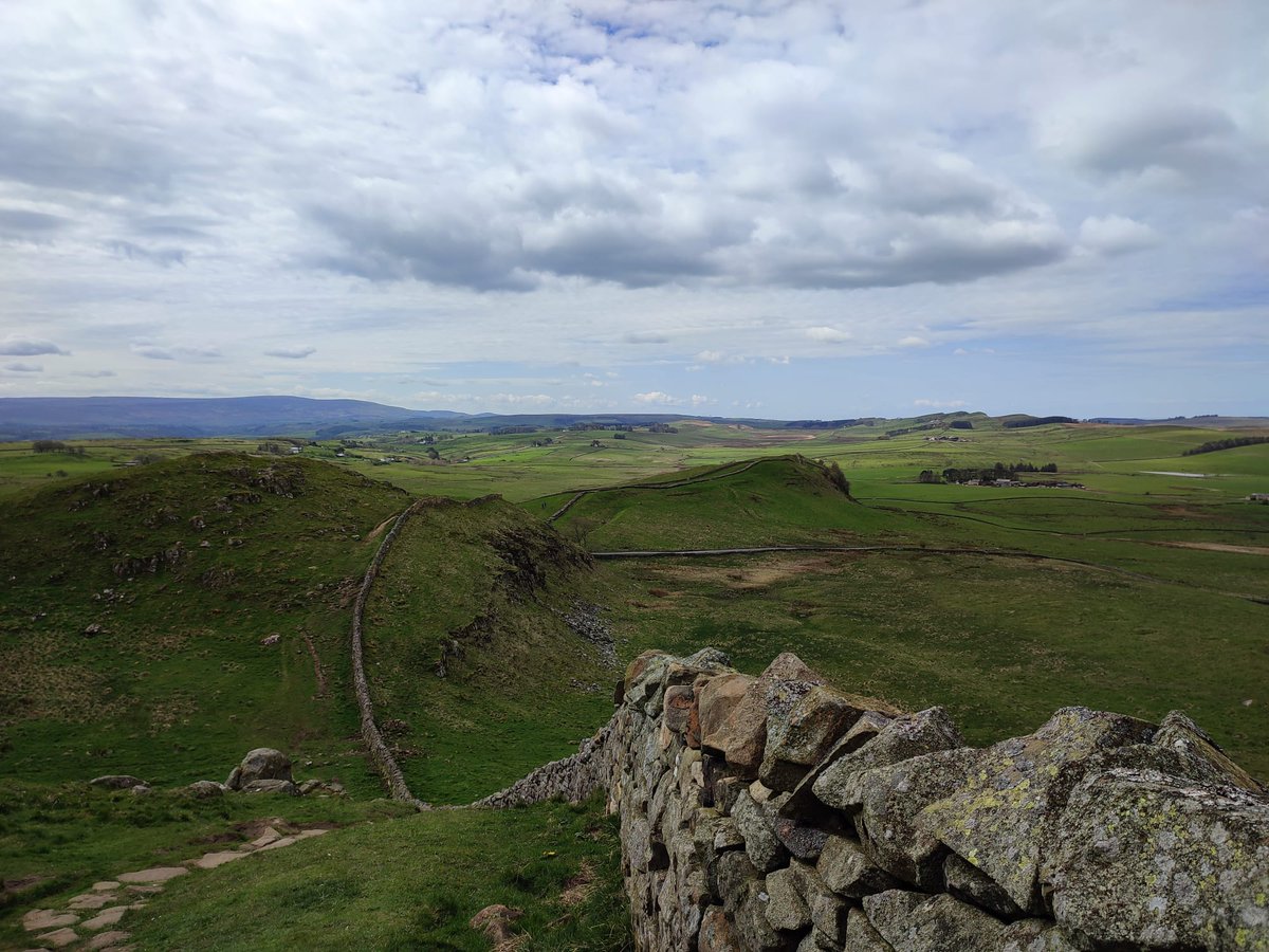 Can creative methods inform public policy? This weekend, an interdisciplinary group of ECRs are working with @NlandNP to explore countryside access and future biodiversity. 🏞️ Watch this space! @DurhamIAS @durhist_student @HistoryPolicy