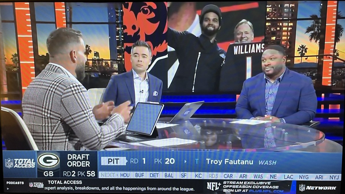 Oh yes. Post 1st round #NFLDraft talk hosted by @Mike_Yam on @nflnetwork let’s gooooooo 👏👏