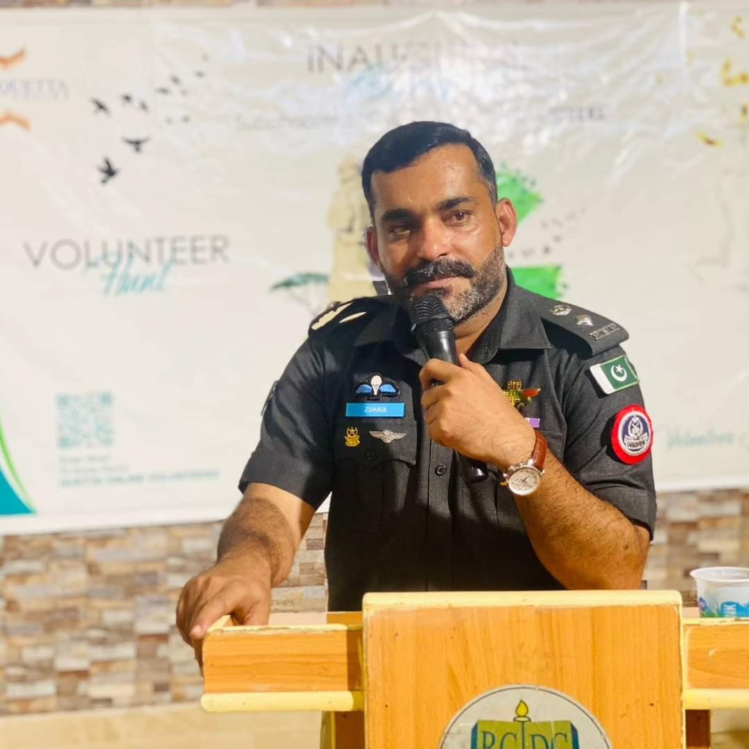 We are thankful for the assistance of the Gwadar District Administration, particularly @Aurangtweets and @ZuhaibMuhsinPSP, in ensuring the success of our journey and seminar! #Gwadar #VolunteersForChange @Groupquetta @ZiaKhanqta @F_K_khattak