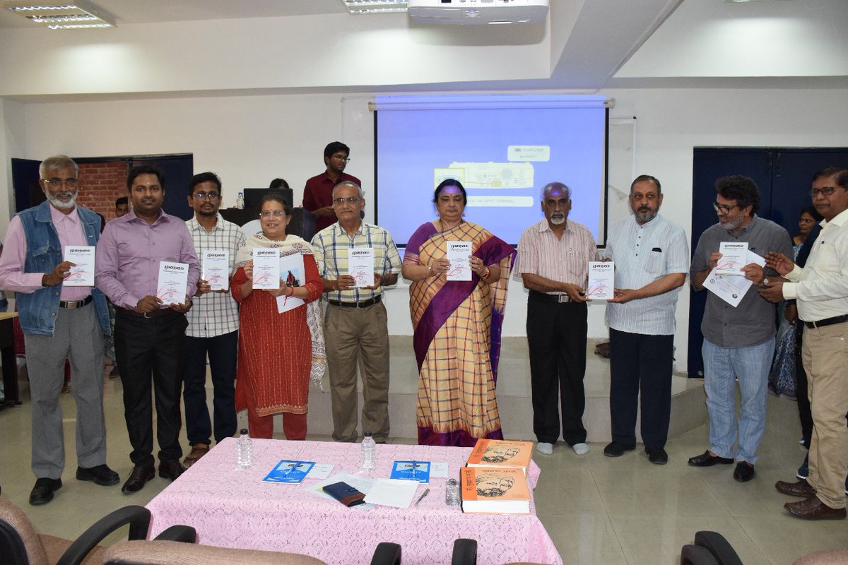 JNU_official_50's tweet photo. In keeping with #NEP2020 and PM vision & mission of an inclusive India. JNU has implemented Indian Knowledge Systems through the inauguration of the Special Center for Tamil Studies on 22 April to promote the oldest and continuously practised language in the world.
@rashtrapatibhvn @PMOIndia