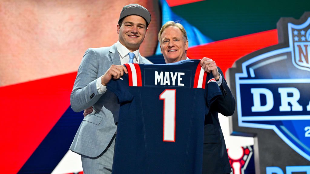 Drake maye rly went to the patriots 🥹🥹