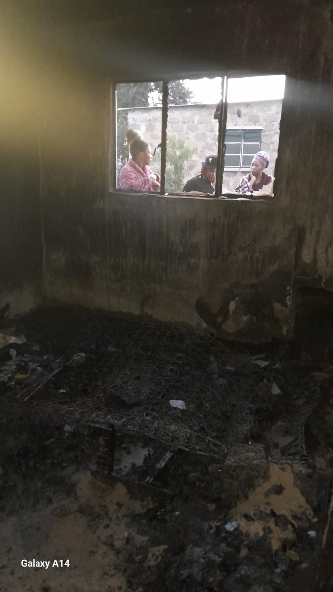 Fighter Helen from emalahleni @Vosman ward 09 house caught fire last night, we plead with good Samaritans and business people to reach out the the family for help and intervention stand no 8072/13 Matthew Koniwe @ST_Mahlangu @collensedibe @AdvBMkhwebane @ApostleDeza