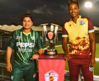 Trophy for Pakistan-West Indies T20I series unveiled. 
#PAKvsWI #PAKvWI