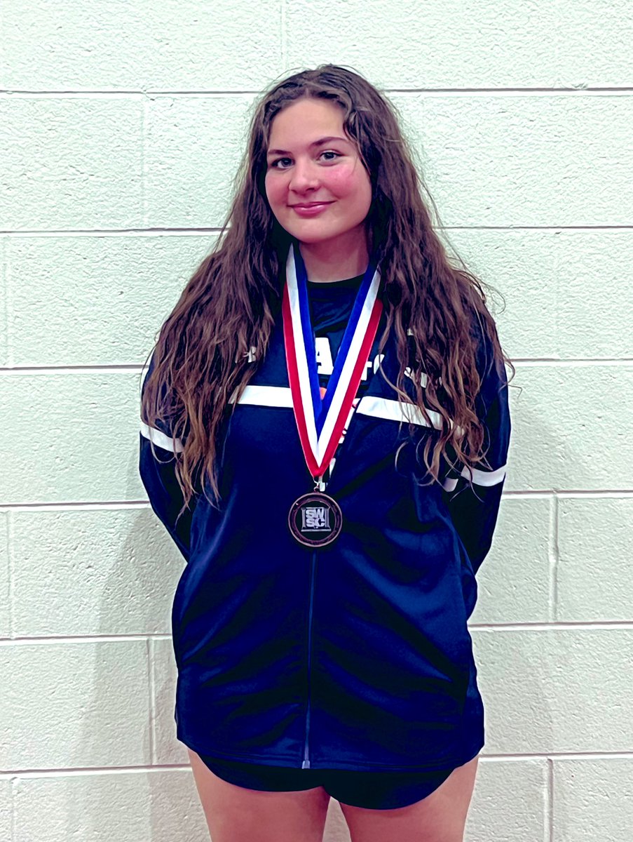 Congrats to Eve for taking 3rd place at 1 singles!! Great job Eve!!!