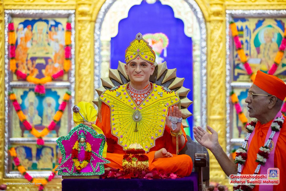 Divine darshan of our beloved #GnanMahodadhi Acharya Shree Jitendriyapriyadasji Swamiji Maharaj. #AcharyaSwamijiMaharaj #SwaminarayanGadi #ManinagarMandir