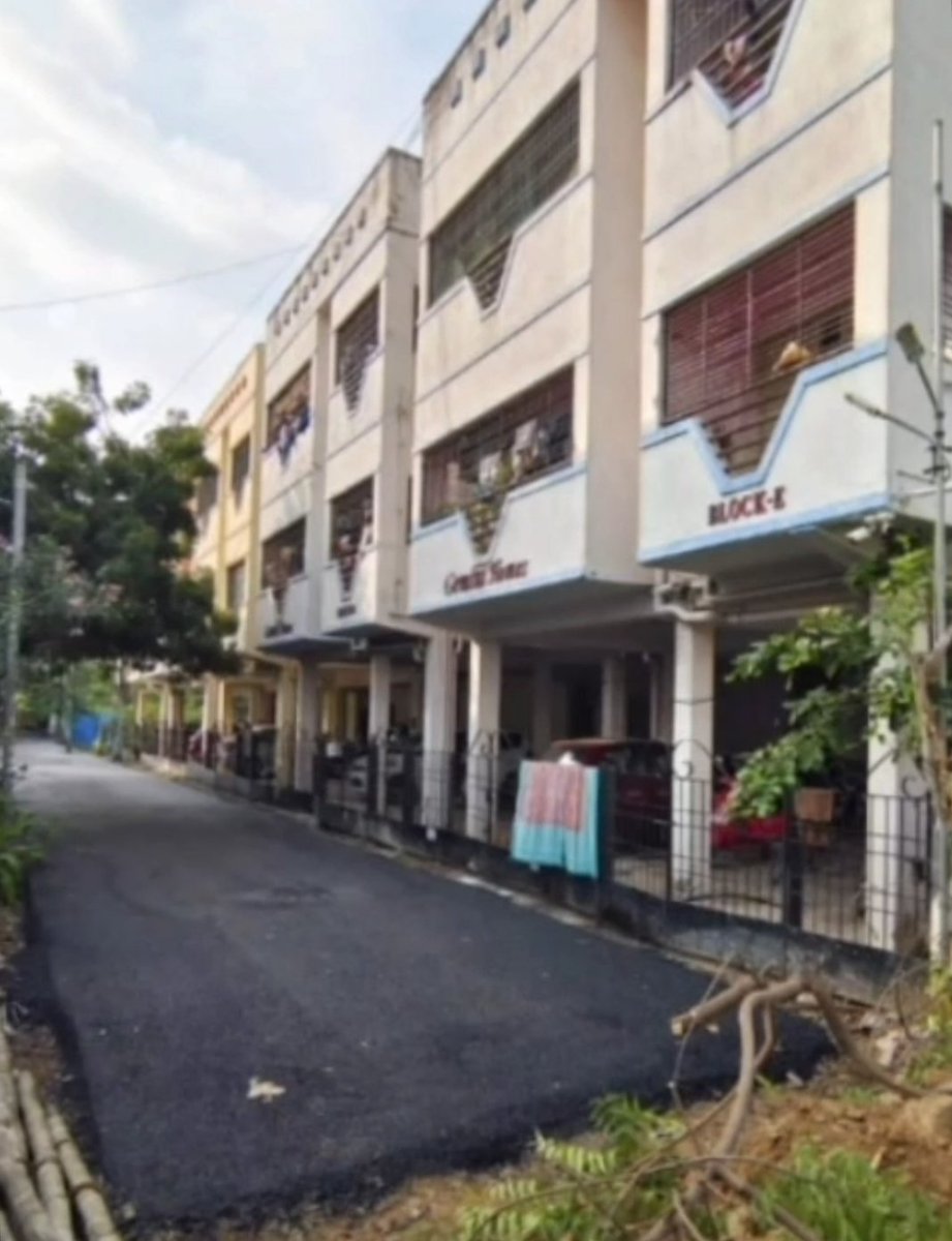 DavidManohar7's tweet photo. Apartment https://t.co/AaPyWF3wN2, in Chromepet, produced falsified, tampered documents and obtained building plan &amp; encroached adjacent land https://t.co/si3WN9bNhe partly. Now after raising this issue #TambaramCorporation is not enforcing rules to cancel the https://t.co/6uQzG71DBc