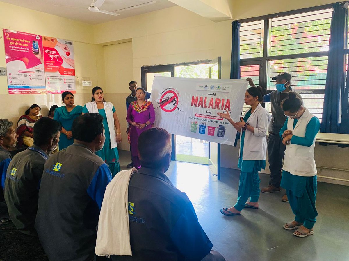 LSL's IEC team organized a Malaria Day awareness campaign at Sector 52 Dispensary, offering detailed insights into malaria prevention, symptoms, and treatment.