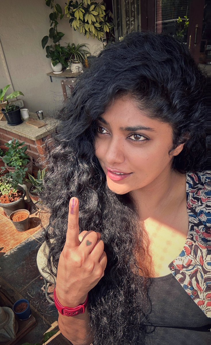 For India to rise up, show up… vote up. #Up #Vote #Election2024 🤞🏽