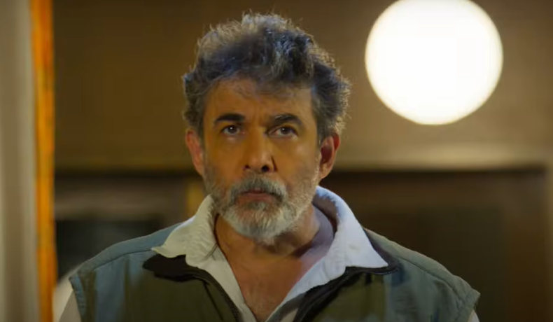 Trailer of actor Deepak Tijori's upcoming film 'Tipppsy' is OUT

WATCH: news9live.com/videos/enterta…